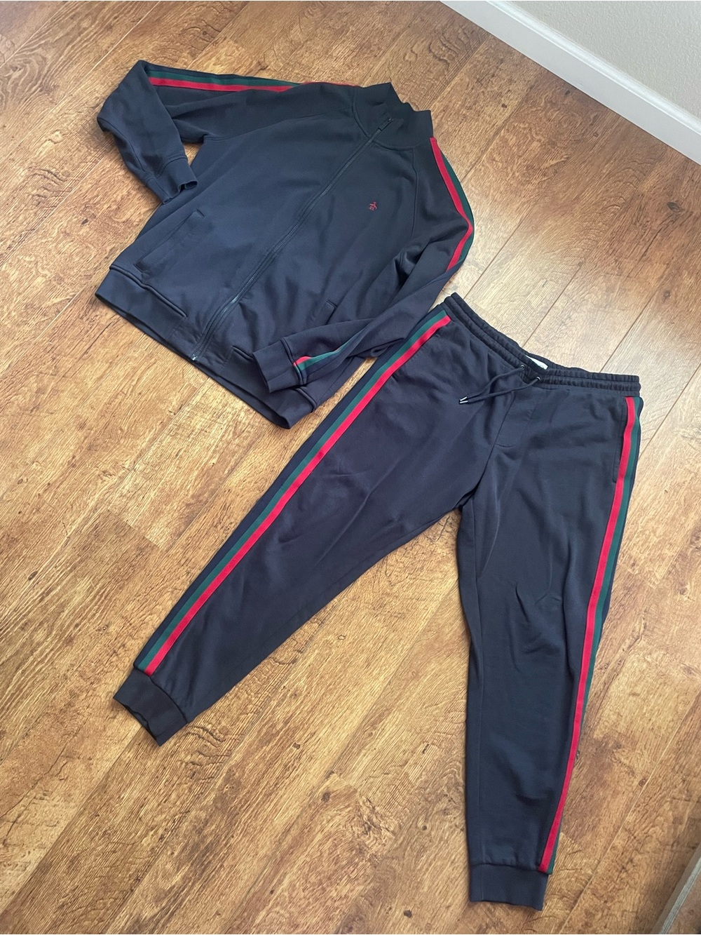 Jogger & jacket Tracking suit & Pants men with green red stripe lounge GG Gucci - Picture 2 of 16